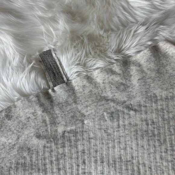 EUC Bailey 44 Kiara One Shoulder Sweater Merino Wool Blend Off Shoulder Small - Picture 13 of 16